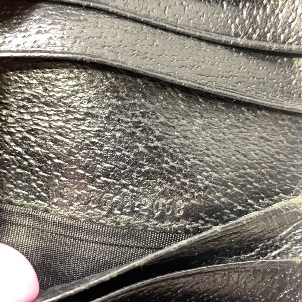 Authentic GUCCI Leather Compact Wallet - Picture 13 of 13